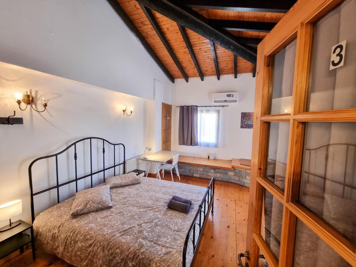 Mountains Retreat Rooms & Suites Agios Theodoros 外观 照片